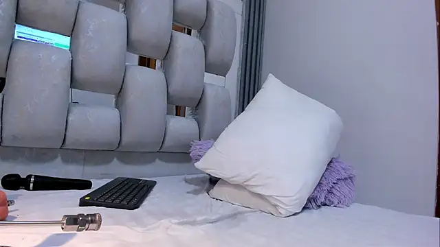 Wonderkloe_ webcam
