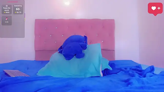 _Riannagarcia_ webcam