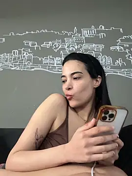 Naughty_Arab_girl