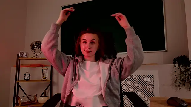 ClaireMathis webcam