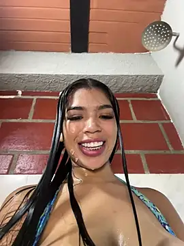 gisel_squirt webcam