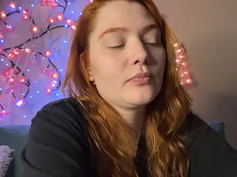 Ungoliant_Kiss webcam