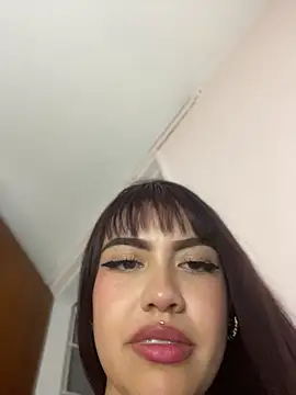 kira_ec webcam