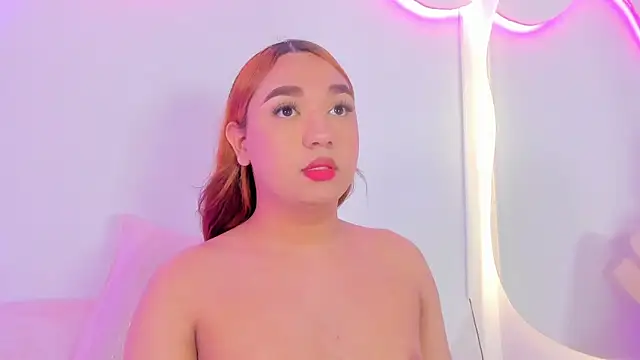 LiaCampbell_ webcam