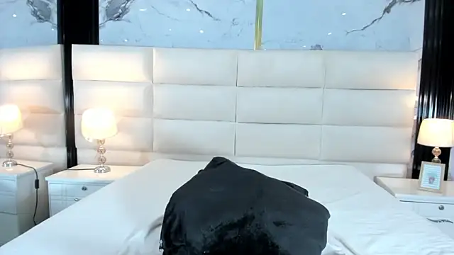 lucy_vegas - Lucy_Vegas's free webcam - UK Sex Cams