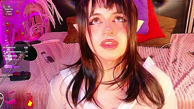 hiddenhotcake - Hiddenhotcake's free webcam - UK Sex Cams