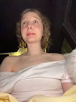outside_rosy live sex cam