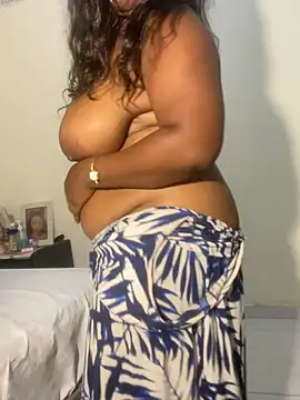 Cardiebae89 webcam