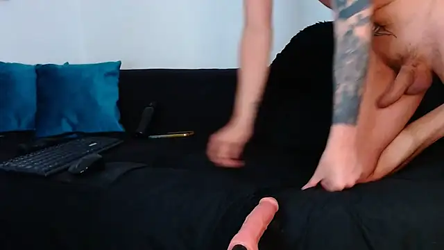 TonyCollins_ webcam