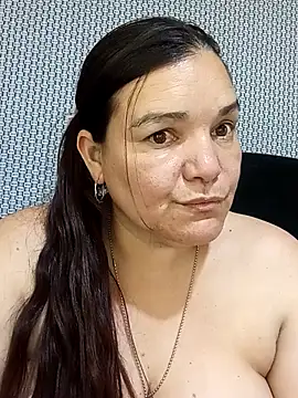 Zuleyka_69 webcam