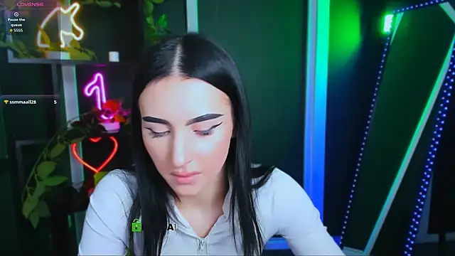 alia_skay webcam