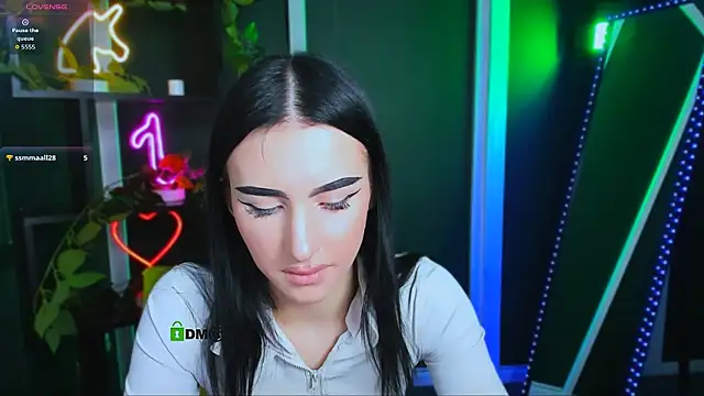 alia_skay webcam