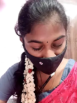 Tamil_Hot_RoyalQueen webcam