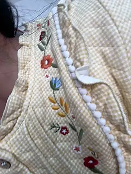 美女buusoom在线直播