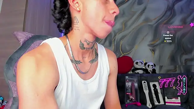 AmberAdams_