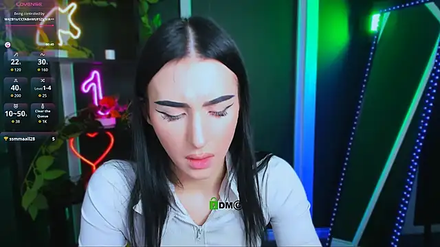 alia_skay webcam