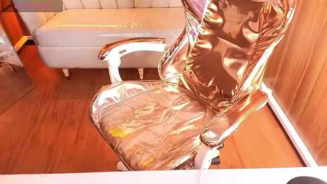 Alina_b_ webcam