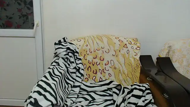 MissElla webcam