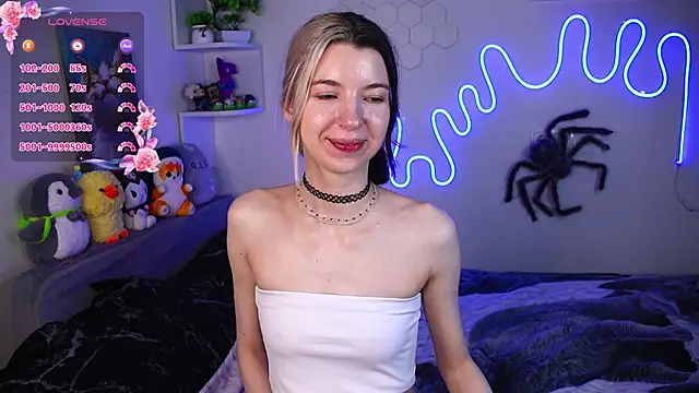 Emmie_shy webcam