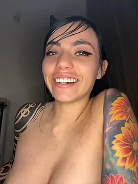 i_am_nina_ webcam