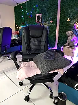 Kiaraa88 webcam