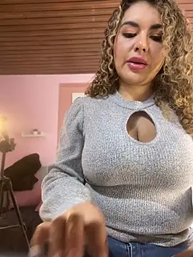 TianaRios_Pink webcam
