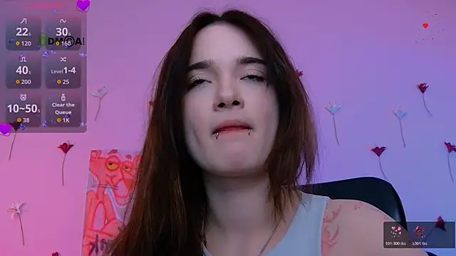 liana_kisses webcam