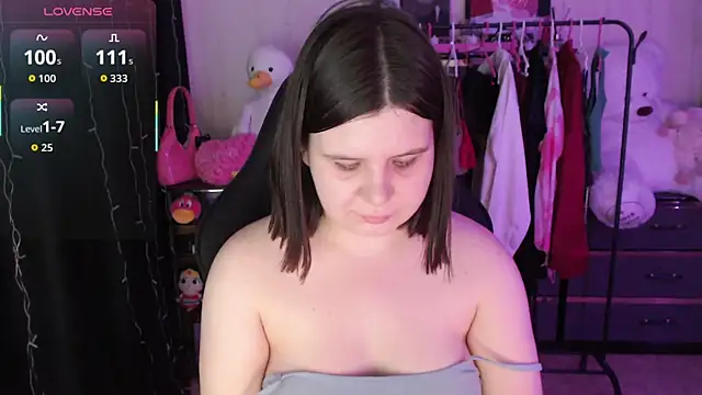 AmyVibess webcam