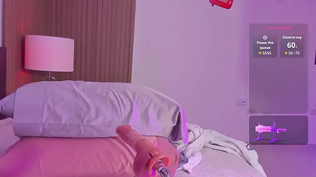eimy_jones_ webcam