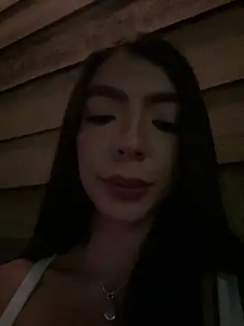 Ninaa_Rosee webcam