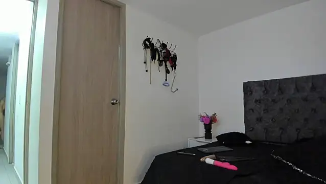 sweet__wild webcam