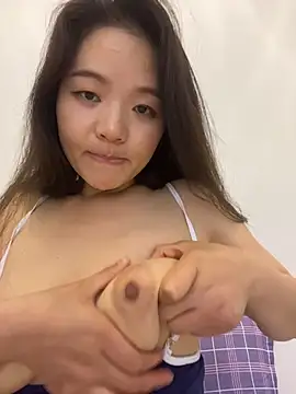 xiaochengzi505 webcam