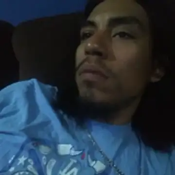 AlexAlejandro13 webcam