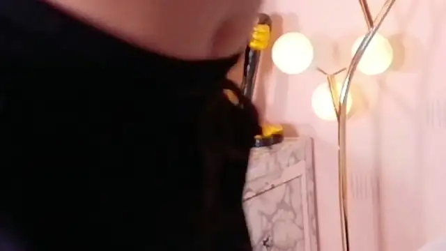 cutepetitee webcam