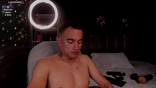 LiamDeep webcam