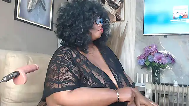 ThickyMinajxx webcam
