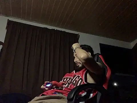 Nooneisthis webcam