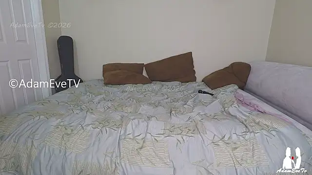 -AdamEveTv- webcam
