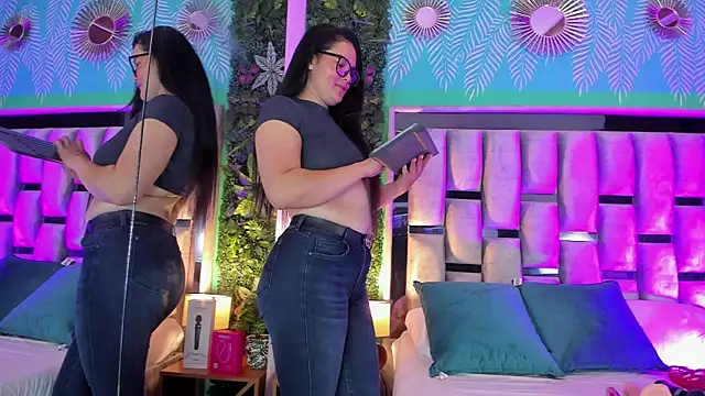Mari_cooper1 webcam
