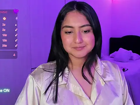 ViolettaKai webcam