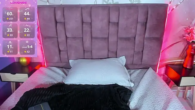 lunita_bliss webcam