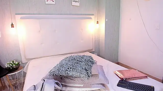emma_lye webcam