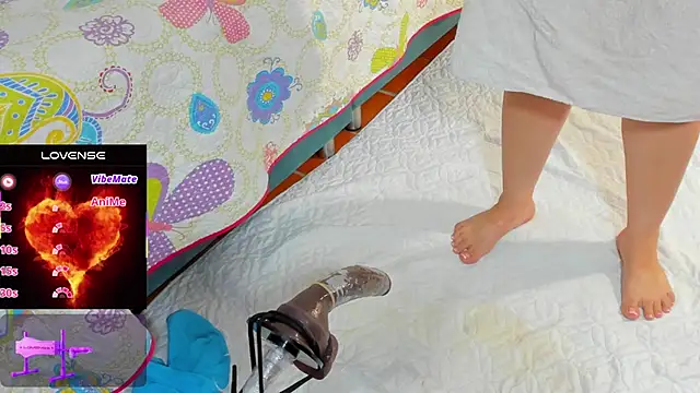 naireth_curves webcam