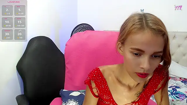 lulu_25_ webcam