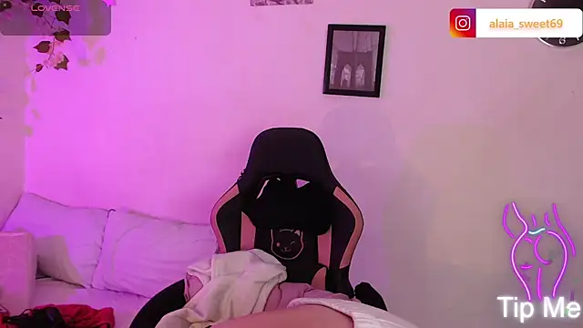 alaia_sweetxxx webcam