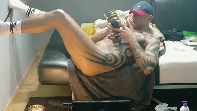 slavic_boy_39 webcam