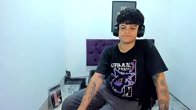 Iansayd333 webcam