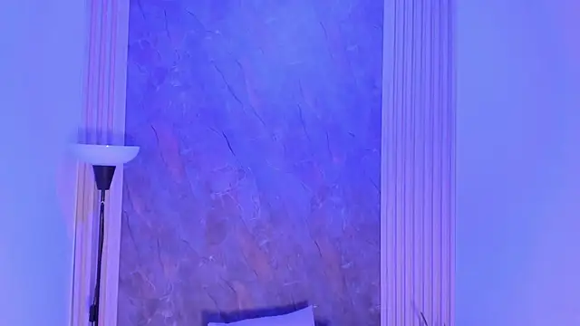 alina_sauvage webcam
