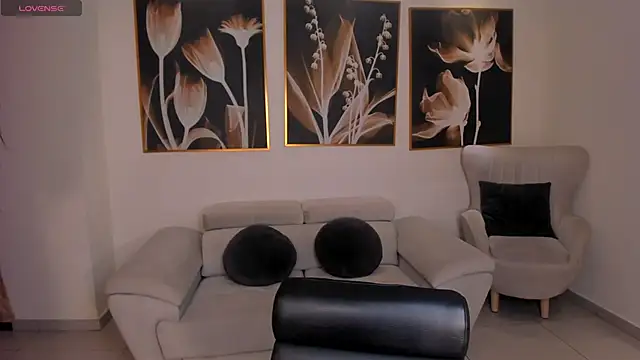PaulineSanz webcam