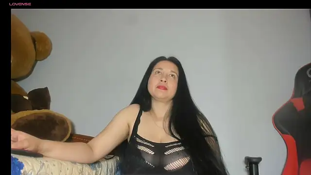 cami_hot_tits webcam